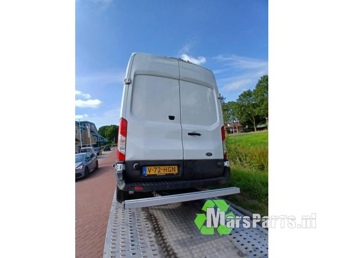 Używane Dach + Tyl Ford Transit E-Transit 68 kWh Cena na żądanie oferowane przez Autodemontagebedrijf De Mars