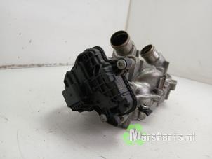 Vattenpump från en Skoda Kamiq 1.5 TSI 16V 2020
