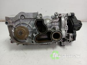 Vattenpump från en Skoda Kamiq 1.5 TSI 16V 2020