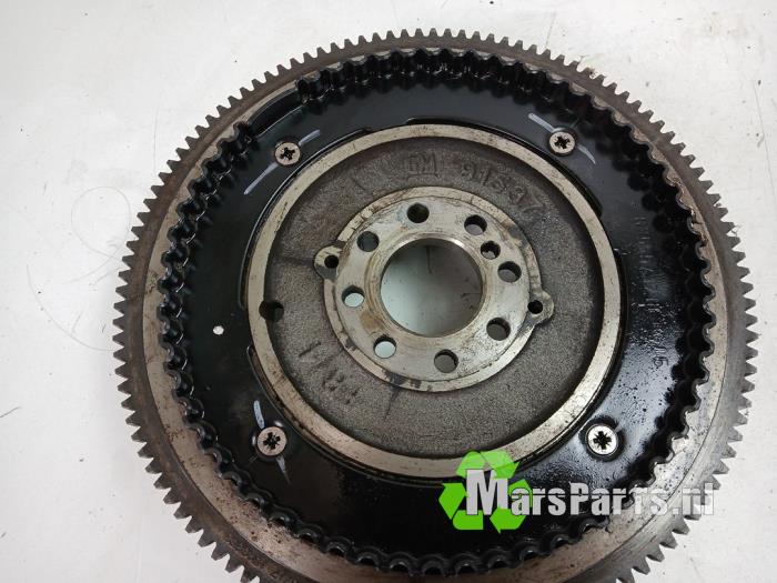 Used Flywheel Opel Corsa E 1.3 CDTi 16V ecoFLEX Price € 50,00 Margin scheme offered by Autodemontagebedrijf De Mars