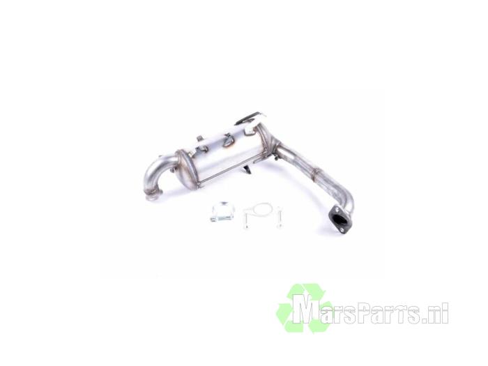 Overhauled Particulate filter Ford Focus 2 1.6 TDCi 16V 90 Price on request offered by Autodemontagebedrijf De Mars