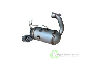 Filtre à particules d'un Mercedes-Benz CLA (117.3) 1.5 CLA-180 CDI, 180 d 16V 2014