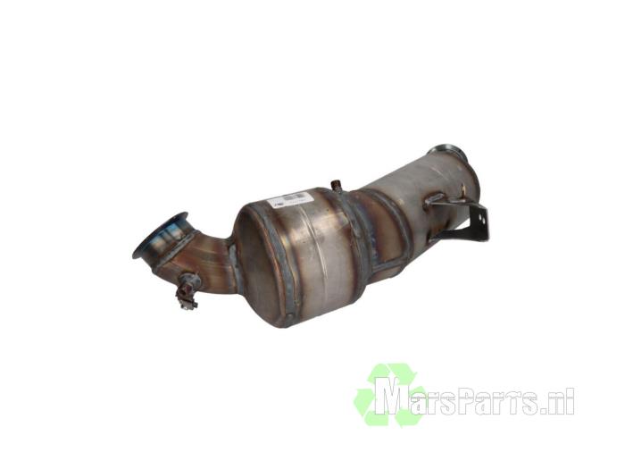 Generalüberholte Rußfilter Mercedes S (222.0/222.1) 3.0 S-350 BlueTec 24V 4-Matic Preis auf Anfrage angeboten von Autodemontagebedrijf De Mars