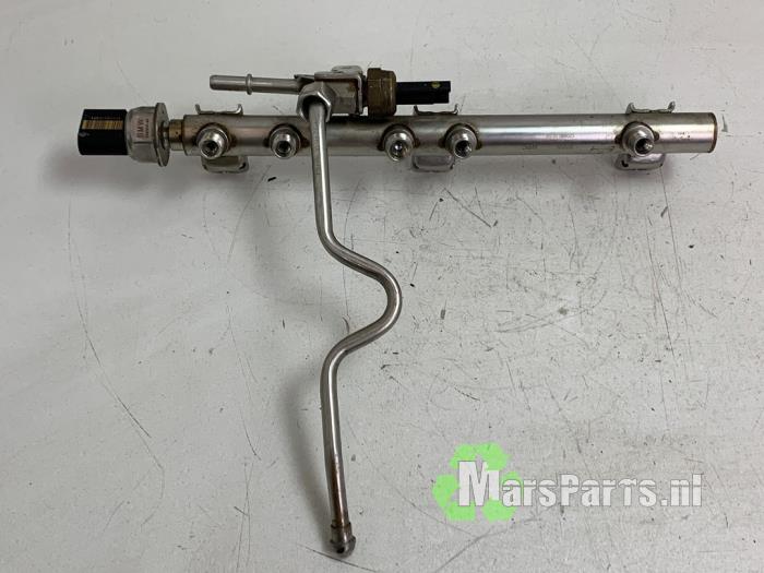 Usagé Système d'injection BMW 3 serie Touring (E91) 318i 16V Prix € 50,00 Règlement à la marge proposé par Autodemontagebedrijf De Mars