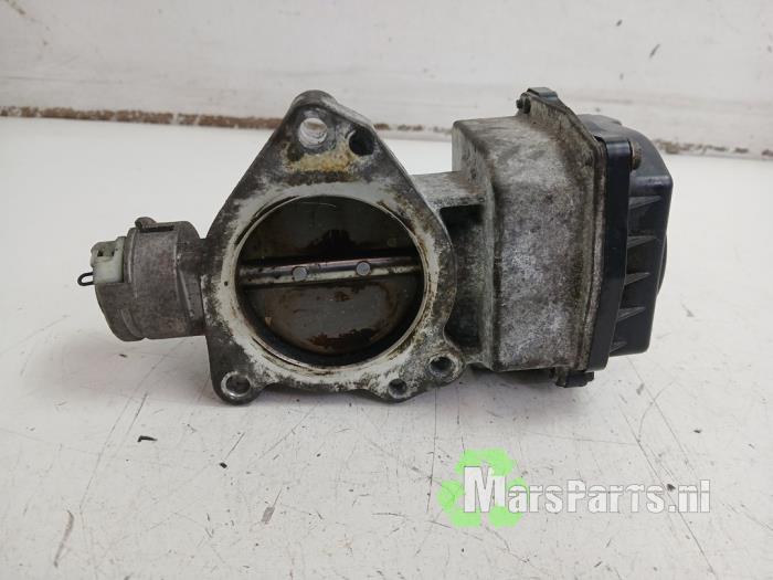Usagé Boitier papillon Citroen C4 Picasso (UD/UE/UF) 2.0 16V Autom. Prix € 50,00 Règlement à la marge proposé par Autodemontagebedrijf De Mars