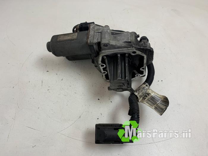 Usagé Robot commutation Opel Corsa C (F08/68) 1.2 16V Prix € 180,00 Règlement à la marge proposé par Autodemontagebedrijf De Mars