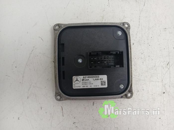 Usados Módulo de faros LED Mercedes A (W176) 1.6 A-180 16V Precio € 150,00 Norma de margen ofrecido por Autodemontagebedrijf De Mars