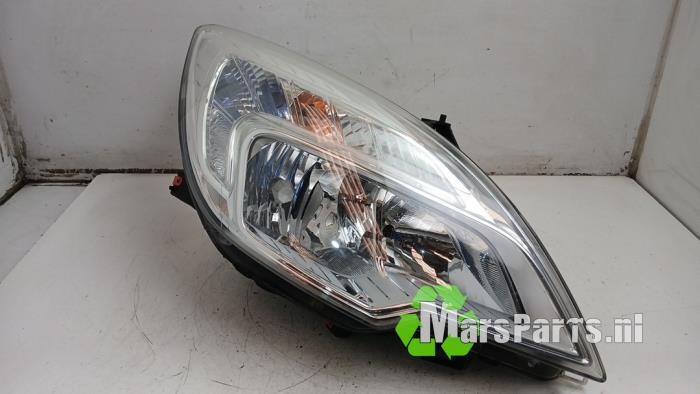 Używane Reflektor prawy Opel Meriva (B) 1.4 Turbo 16V LPG ecoFLEX Cena € 125,00 Procedura marży oferowane przez Autodemontagebedrijf De Mars