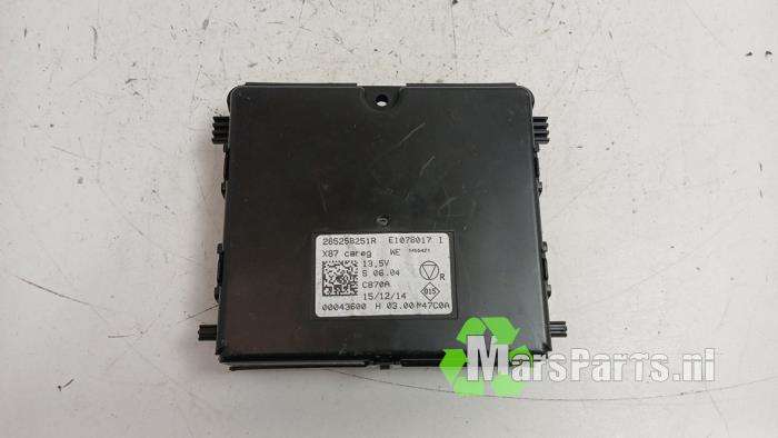 Usagé Ordinateur divers Renault Captur I (2R) 0.9 Energy TCE 12V Prix € 55,00 Règlement à la marge proposé par Autodemontagebedrijf De Mars