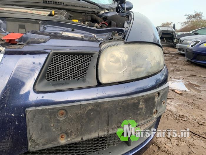 Phare G ALFA 147, 05->> avec correct. phare Pour Alfa Romeo 147 04-09