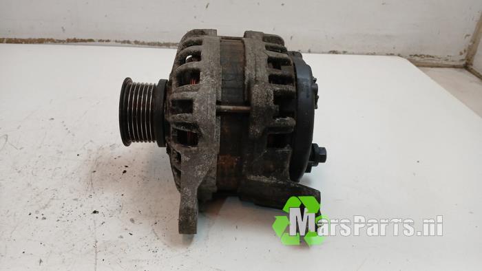Usagé Dynamo Iveco New Daily VI 33S13, 35C13, 35S13 Prix € 130,00 Règlement à la marge proposé par Autodemontagebedrijf De Mars