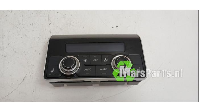Używane Panel climatronic Audi S8 (D4) 4.0 V8 TFSI 32V Cena € 100,00 Procedura marży oferowane przez Autodemontagebedrijf De Mars
