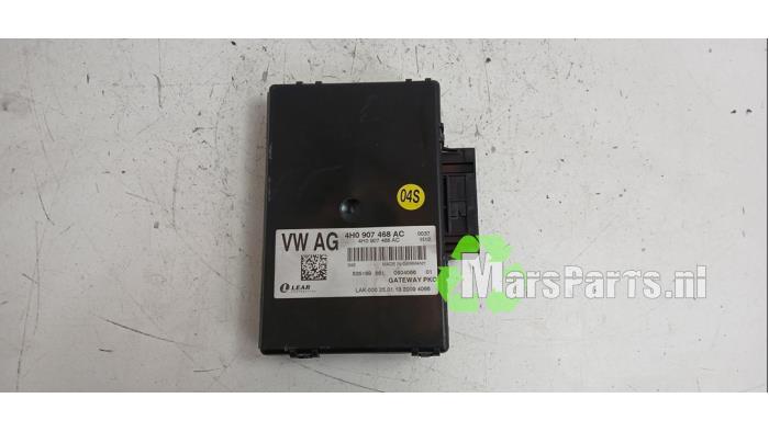 Usados Módulo Gateway Audi S8 (D4) 4.0 V8 TFSI 32V Precio € 35,00 Norma de margen ofrecido por Autodemontagebedrijf De Mars