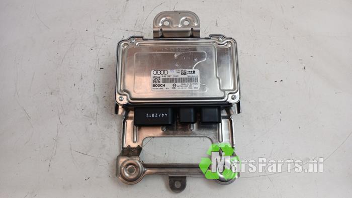 Used Power steering computer Audi S8 (D4) 4.0 V8 TFSI 32V Price € 155,00 Margin scheme offered by Autodemontagebedrijf De Mars