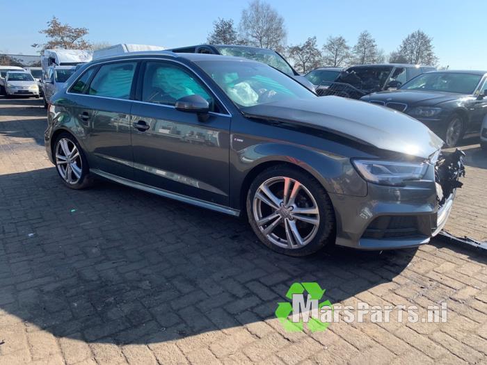 Gebrauchte Bremszange rechts hinten Audi A3 Sportback (8VA/8VF) 1.5 TFSI 16V Preis € 120,00 Margenregelung angeboten von Autodemontagebedrijf De Mars