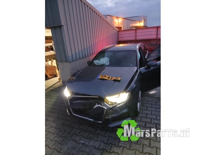 Używane Dach Audi A3 Sportback (8VA/8VF) 1.5 TFSI 16V Cena na żądanie oferowane przez Autodemontagebedrijf De Mars