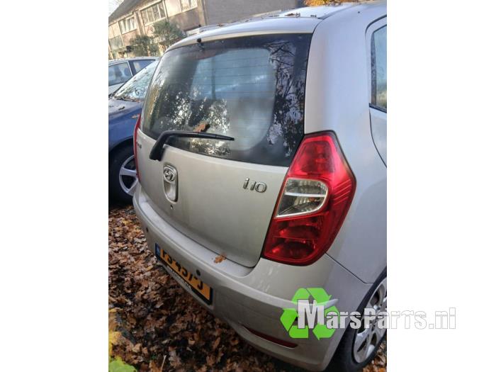 Używane Dach + Tyl Hyundai i10 (F5) 1.1i 12V Cena € 250,00 Procedura marży oferowane przez Autodemontagebedrijf De Mars