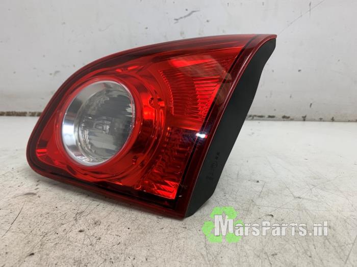 Begagnade Baklykta, höger Nissan Qashqai (J10) 1.5 dCi Pris € 60,00 Marginaltabell erbjuds av Autodemontagebedrijf De Mars