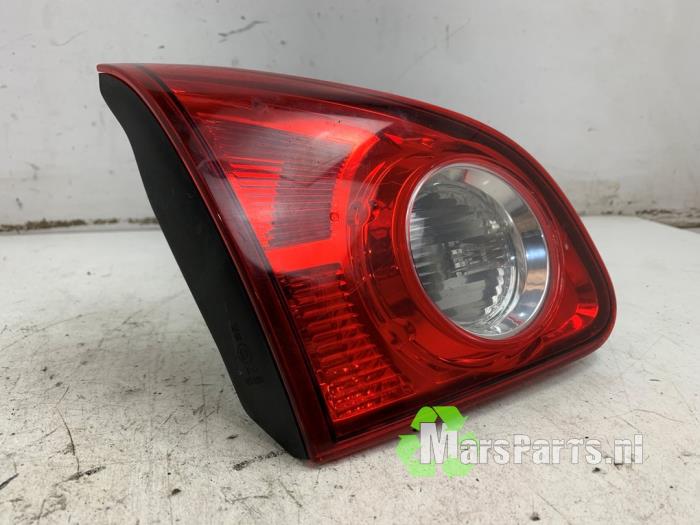 Begagnade Baklykta, vänster Nissan Qashqai (J10) 1.5 dCi Pris € 60,00 Marginaltabell erbjuds av Autodemontagebedrijf De Mars