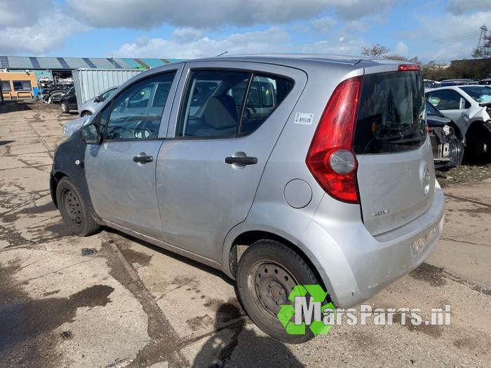Używane Dach Opel Agila (B) 1.0 12V Cena € 250,00 Procedura marży oferowane przez Autodemontagebedrijf De Mars
