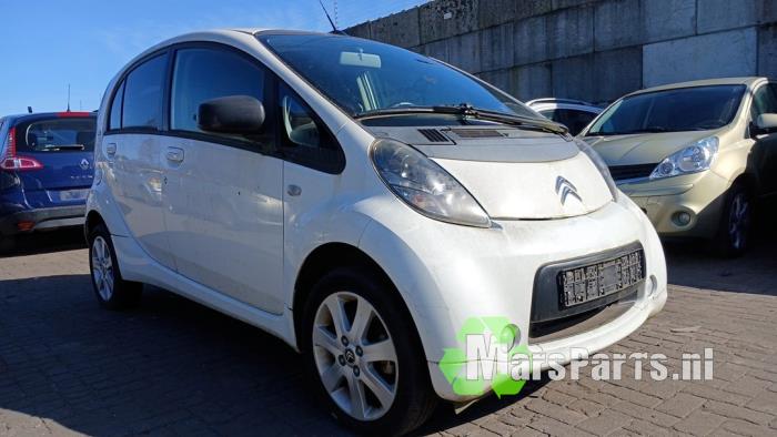 Gebrauchte Kühler Citroen C-Zero 16 kWh Preis € 100,00 Margenregelung angeboten von Autodemontagebedrijf De Mars