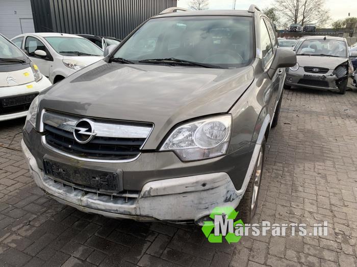 Używane Element karoserii przedni Opel Antara (LA6) 2.0 CDTI 16V 4x4 Cena € 300,00 Procedura marży oferowane przez Autodemontagebedrijf De Mars