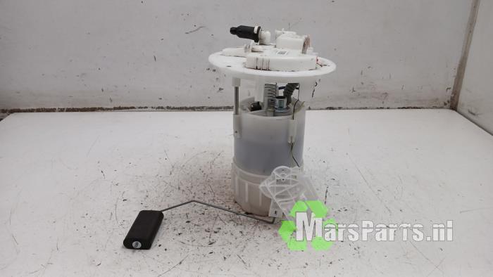 Begagnade Bensinpump Citroen C3 (SX/SW) 1.2 Vti 12V PureTech Pris € 65,00 Marginaltabell erbjuds av Autodemontagebedrijf De Mars