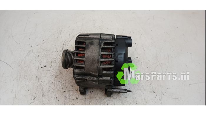 Begagnade Dynamo Volkswagen Golf VI (5K1) 1.4 TSI 122 16V Pris € 45,00 Marginaltabell erbjuds av Autodemontagebedrijf De Mars