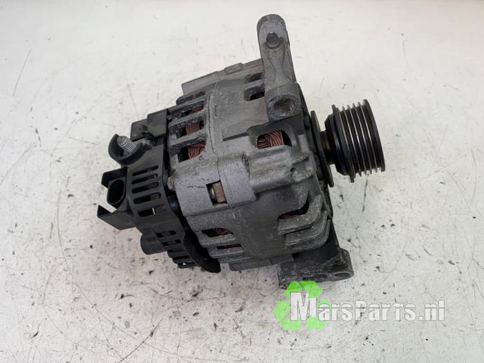 Usagé Dynamo Mercedes A (W169) 1.5 A-150 5-Drs. Prix € 30,00 Règlement à la marge proposé par Autodemontagebedrijf De Mars