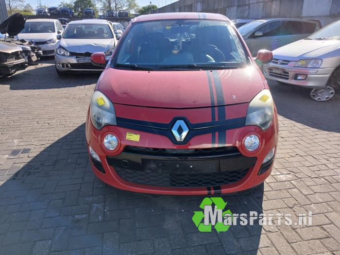 Begagnade ABS-pump Renault Twingo II (CN) 1.2 16V Pris € 85,00 Marginaltabell erbjuds av Autodemontagebedrijf De Mars