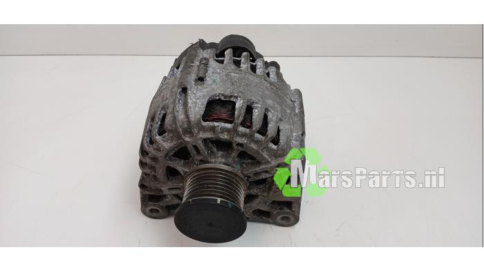 Gebrauchte Dynamo Renault Clio IV (5R) 0.9 Energy TCE 90 12V Preis € 50,00 Margenregelung angeboten von Autodemontagebedrijf De Mars