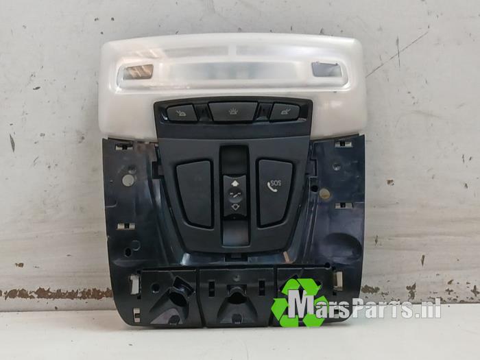 Begagnade Innerbelysning, fram BMW 3 serie (F30) 328i 2.0 16V Pris € 35,00 Marginaltabell erbjuds av Autodemontagebedrijf De Mars