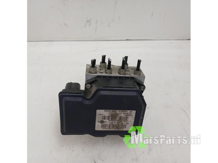 Begagnade ABS-pump Mini Mini Open (R57) 1.6 16V Cooper Pris € 80,00 Marginaltabell erbjuds av Autodemontagebedrijf De Mars