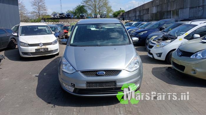 Używane Pompa ABS Ford Galaxy (WA6) 2.0 16V Cena € 50,00 Procedura marży oferowane przez Autodemontagebedrijf De Mars