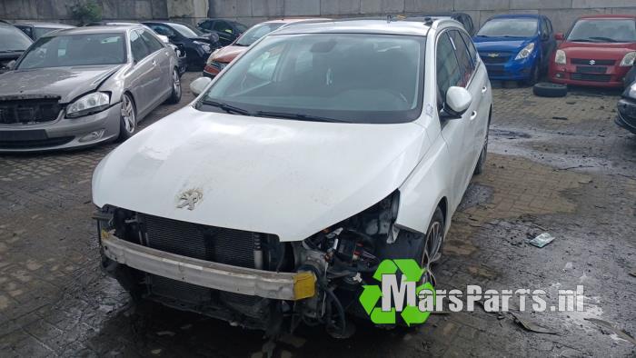 Gebrauchte Klimapumpe Peugeot 308 SW (L4/L9/LC/LJ/LR) 1.6 BlueHDi 120 Preis € 70,00 Margenregelung angeboten von Autodemontagebedrijf De Mars
