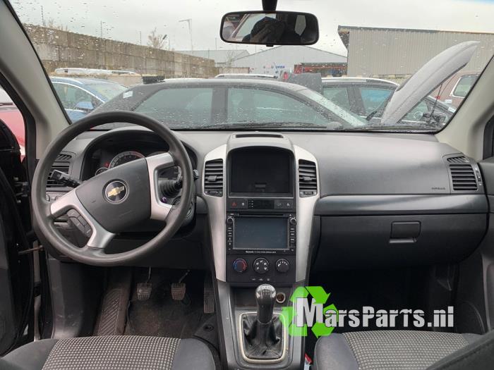 Używane Stacyjka + Kluczyk Chevrolet Captiva (C100) 2.4 16V 4x2 Cena € 40,00 Procedura marży oferowane przez Autodemontagebedrijf De Mars