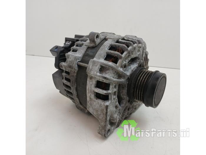 Begagnade Dynamo Mercedes A (W176) 1.6 A-180 16V Pris € 50,00 Marginaltabell erbjuds av Autodemontagebedrijf De Mars