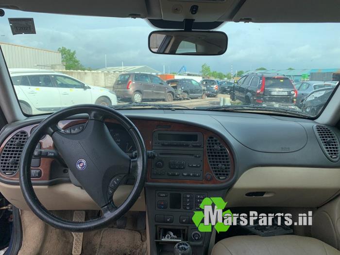 Używane Stacyjka + Kluczyk Saab 9-3 I (YS3D) 2.0,S 16V Cena € 65,00 Procedura marży oferowane przez Autodemontagebedrijf De Mars