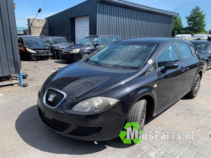 Usagé Etrier de frein arrière gauche Seat Leon (1P1) 1.6 Prix € 30,00 Règlement à la marge proposé par Autodemontagebedrijf De Mars
