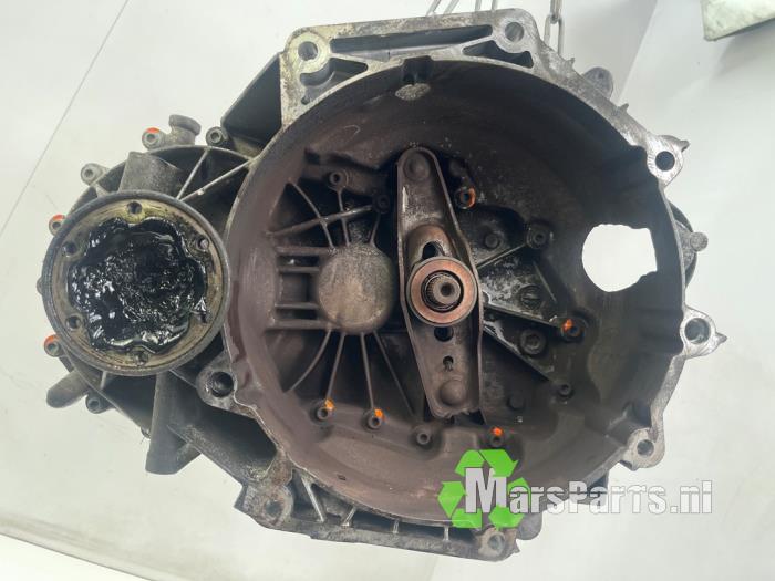 Usagé Boîte de vitesse Volkswagen Touran (1T1/T2) 1.6 Prix € 350,00 Règlement à la marge proposé par Autodemontagebedrijf De Mars