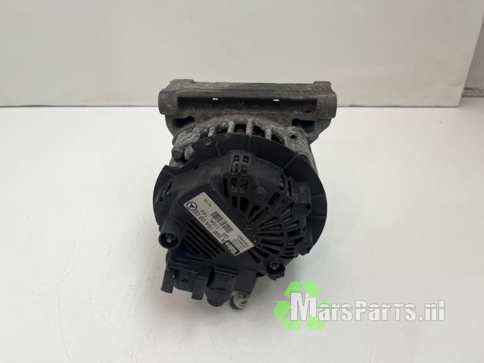 Gebrauchte Dynamo Mercedes B (W245) 2.0 B-200 16V Preis € 50,00 Margenregelung angeboten von Autodemontagebedrijf De Mars