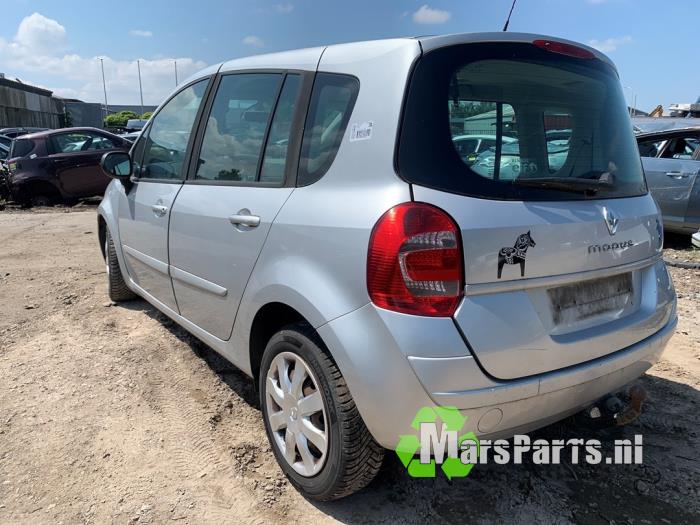 Gebrauchte Bremszange links hinten Renault Modus/Grand Modus (JP) 1.2 16V TCE 100 Preis € 30,00 Margenregelung angeboten von Autodemontagebedrijf De Mars