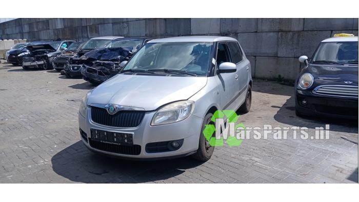 Gebrauchte Lenkkraftverstärker Pumpe Skoda Fabia II (5J) 1.6i 16V Preis € 35,00 Margenregelung angeboten von Autodemontagebedrijf De Mars