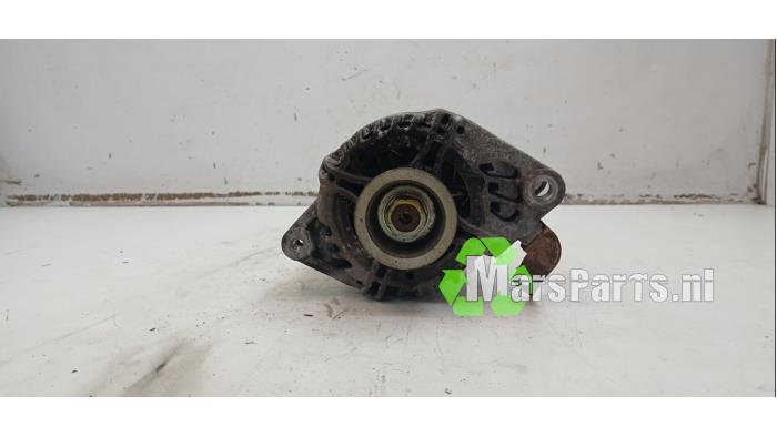 Begagnade Dynamo Citroen C1 1.0 12V Pris € 30,00 Marginaltabell erbjuds av Autodemontagebedrijf De Mars