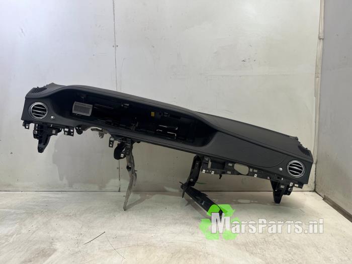 Używane Panel Mercedes S (222.0/222.1) 3.0 S-400d 4-Matic Cena € 700,00 Procedura marży oferowane przez Autodemontagebedrijf De Mars
