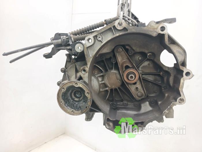 Usagé Boîte de vitesse Volkswagen Golf V (1K1) 1.6 FSI 16V Prix € 300,00 Règlement à la marge proposé par Autodemontagebedrijf De Mars