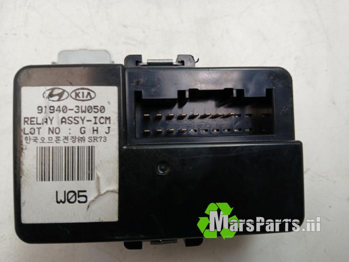 Esp computer from a Kia Sportage (SL) 1.6 GDI 16V 4x2 2011
