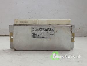 ABS Steuergerät van een Mercedes-Benz SLK (R170) 2.0 200 16V 1997