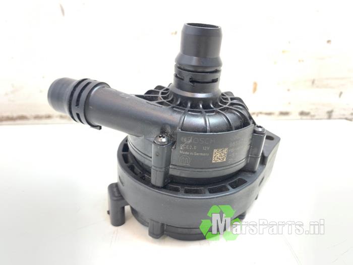 Begagnade Vattenpump Fiat Scudo E-Scudo Pris € 40,00 Marginaltabell erbjuds av Autodemontagebedrijf De Mars