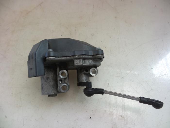 Begagnade Vortexventilmotor Volkswagen Golf VI (5K1) 2.0 TSI R 16V 4Motion Pris € 45,00 Marginaltabell erbjuds av Autobedrijf Broekhuis B.V.